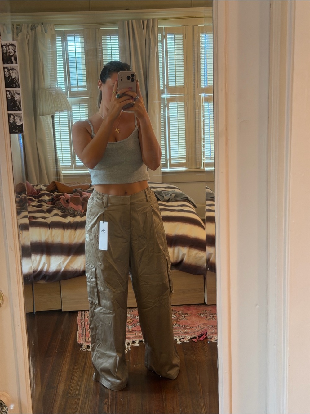 ALO Yoga Olive Green Straight-Leg Cargo Pants